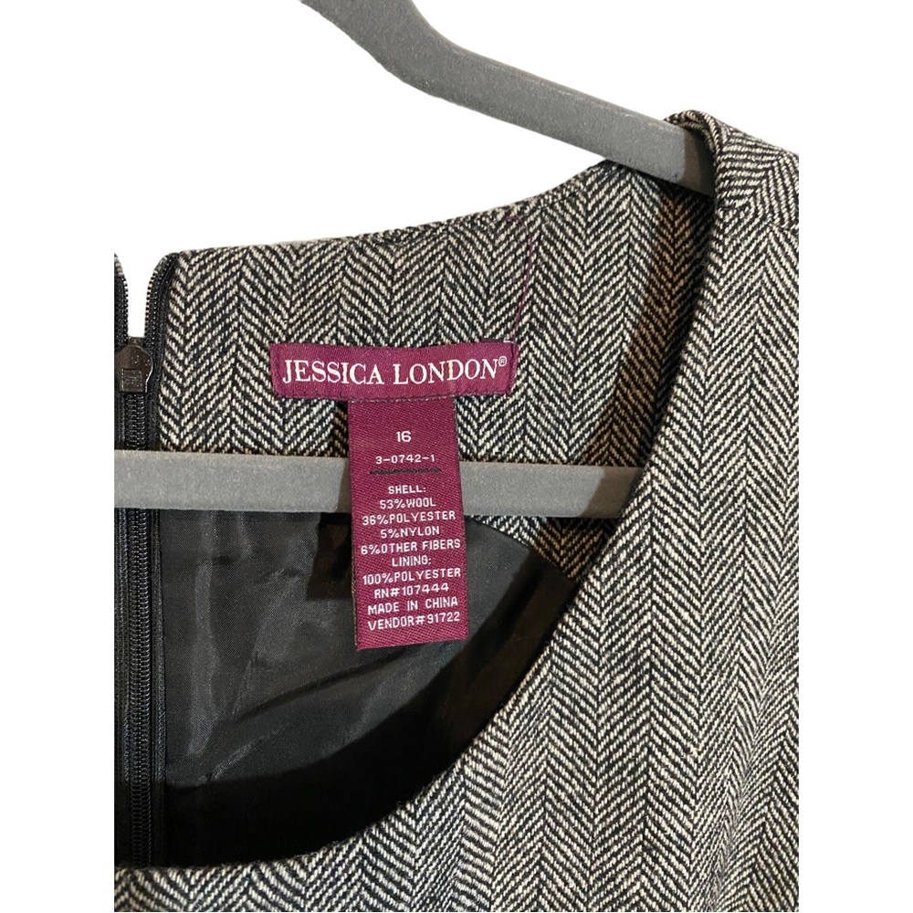 Jessica London sleeveless tweed sheath winter dress